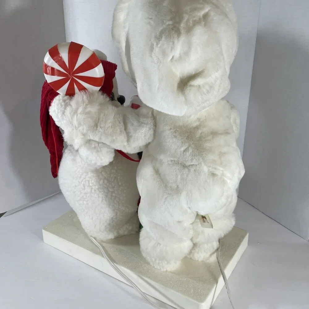Santa’s Best Holiday Animation Girl And Bear With Candy Cane (1996)Tested/Works
